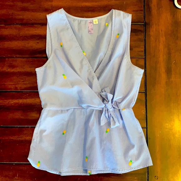 women’s cute tank with pineapples - Picture 1 of 2